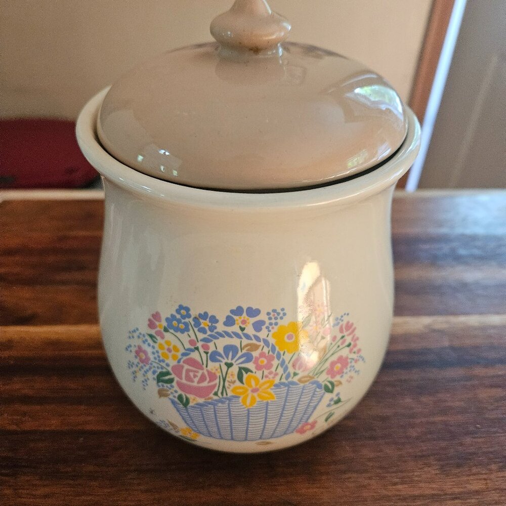 vintage ceramic canister 1980s with floral design bouquet of flowers